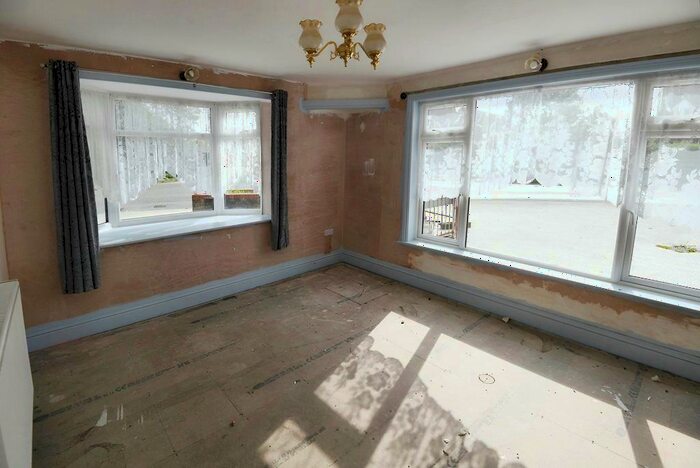 4 Bedroom Detached House For Sale In Walnut Road, Walpole St Peter, Wisbech, PE14