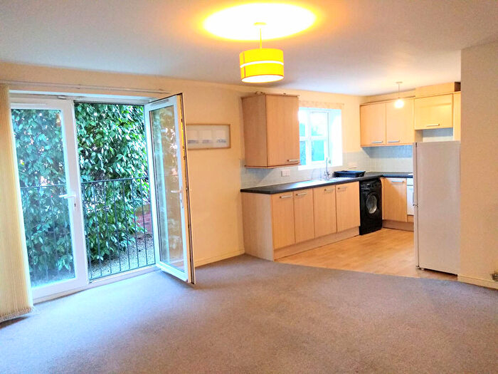 2 Bedroom Apartment To Rent In Monton Lodge, Monton, M30