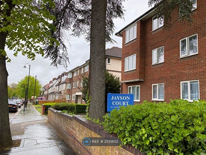 2 Bedroom Flat To Rent In Jayson Court, Croydon, CR0