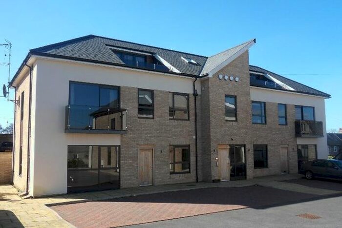 2 Bedroom Flat To Rent In Park Square, Batter Lane, Rawdon, Leeds, LS19