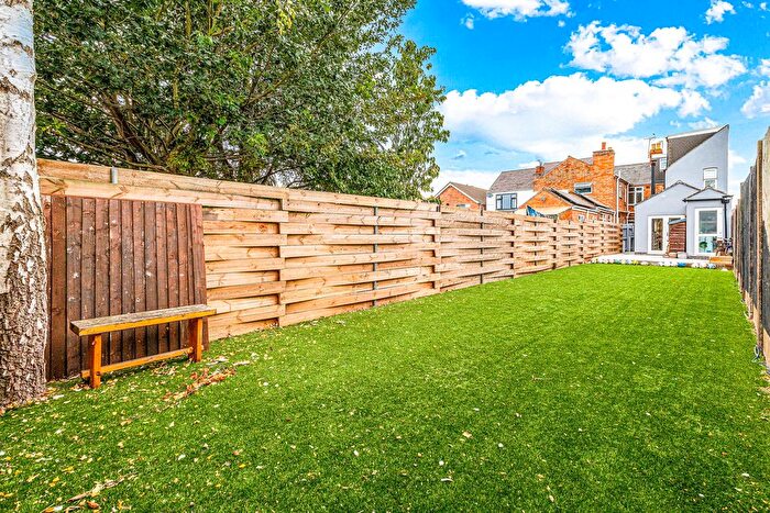 4 Bedroom End Terrace House For Sale In Federation Street, Enderby, Leicester, LE19