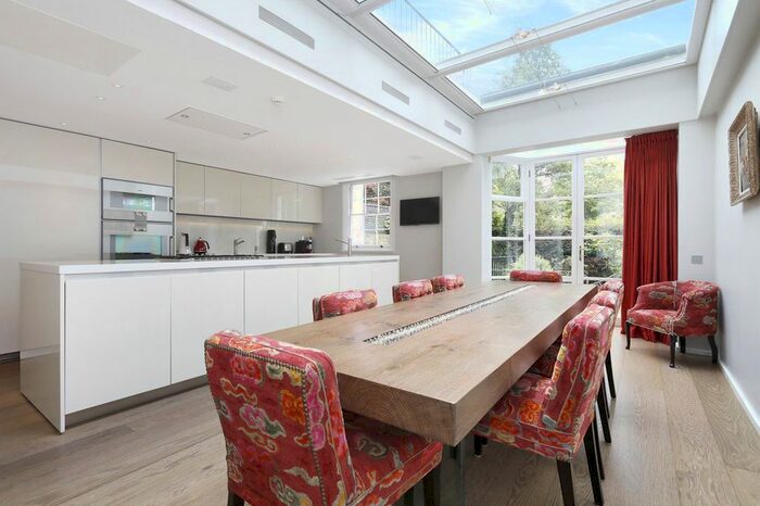 7 Bedroom Terraced House To Rent In Thurloe Square, London, SW7