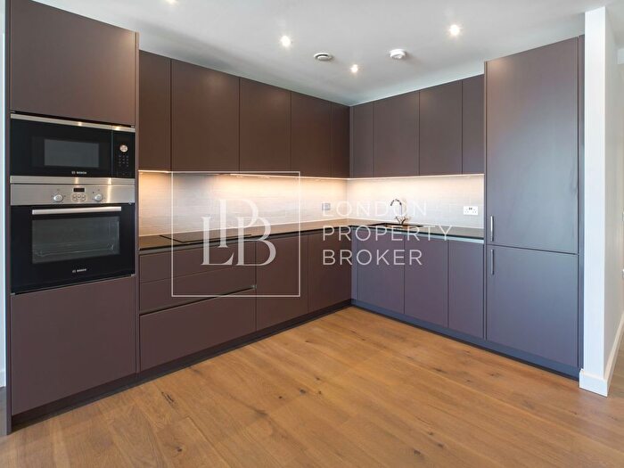 2 Bedroom Flat To Rent In Weymouth Building, Deacon Street, SE17