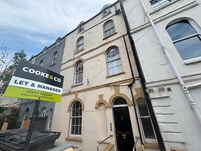 1 Bedroom Flat To Rent In South Road, Weston-super-Mare, North Somerset, BS23