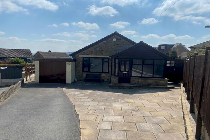 3 Bedroom Bungalow To Rent In Springfield Court, Keighley, West Yorkshire, BD20