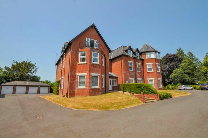 2 Bedroom Apartment To Rent In Cranfield Avenue, Wimborne, BH21
