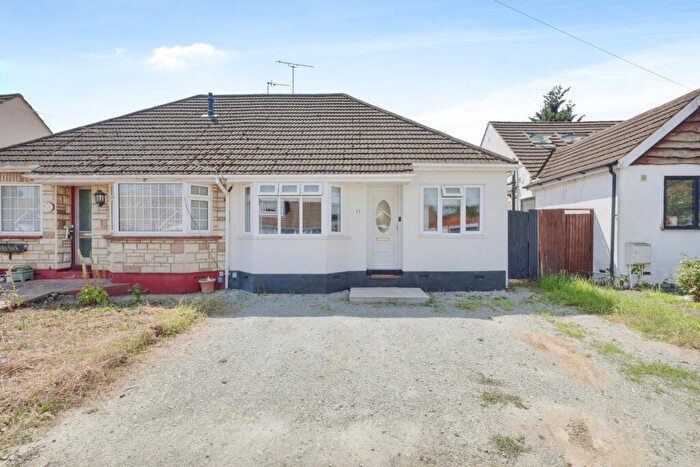 2 Bedroom Semi-Detached Bungalow For Sale In Louisa Avenue, Benfleet, SS7