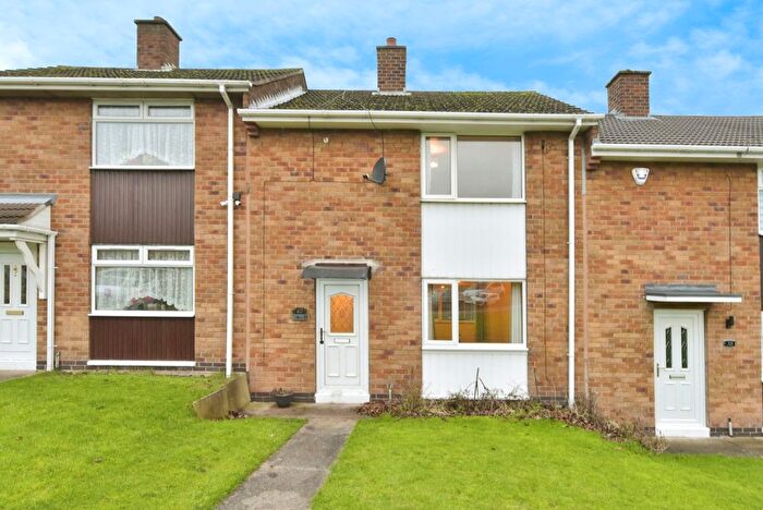 2 Bedroom Terraced House For Sale In Westthorpe Road, Killamarsh, Sheffield, Derbyshire, S21