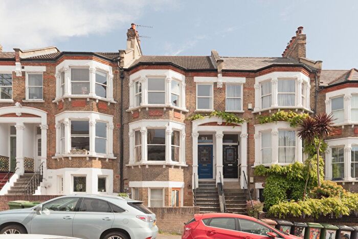 3 Bedroom Flat For Sale In Tressillian Road, Brockley, SE4