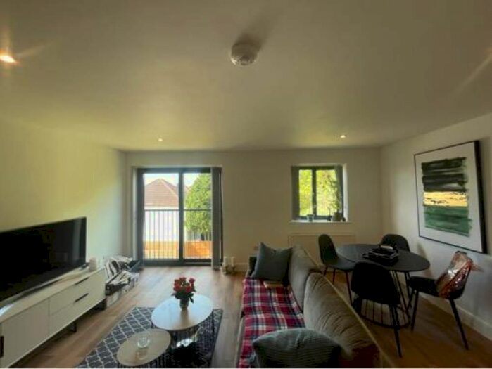 1 Bedroom Flat To Rent In Hendon Way, London, NW4