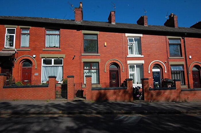 2 Bedroom Terraced House To Rent In Ashton Road, Oldham, Greater Manchester, OL8