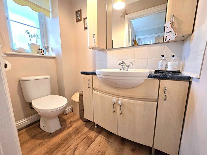 4 Bedroom Detached House For Sale In St. Andrews Close, Sutcombe, Holsworthy, Devon, EX22