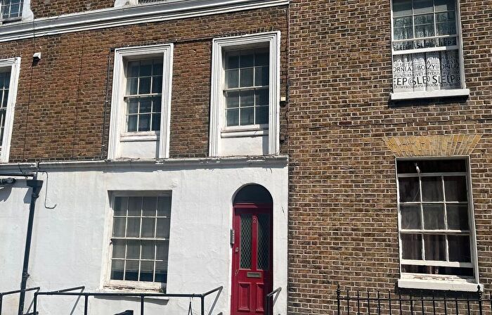 1 Bedroom Flat To Rent In Cliff Street, Ramsgate, Kent, CT11
