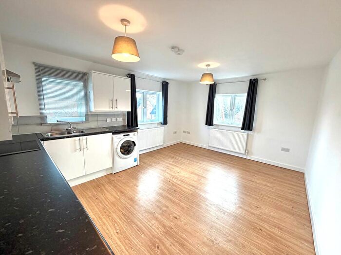 1 Bedroom Maisonette To Rent In High Street, Didcot, OX11