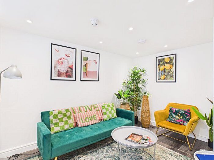 2 Bedroom Apartment To Rent In Grand Parade, Brighton, BN2