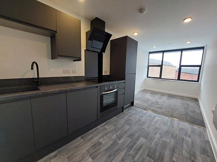 1 Bedroom Apartment To Rent In Burlington Square, Burlington Street, Chesterfield, S40