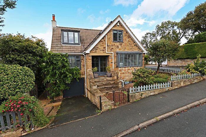 4 Bedroom Detached House For Sale In Springwood Road, Rawdon, Leeds, West Yorkshire, LS19