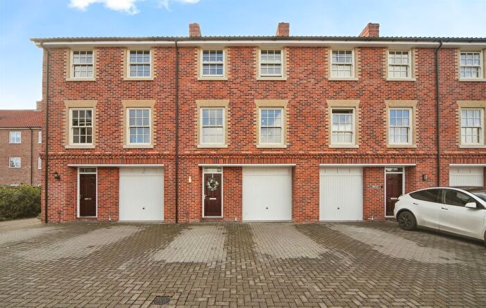 4 Bedroom Property For Sale In Quarry Avenue, Needham Market, Ipswich, IP6