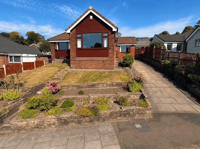 3 Bedroom Detached Bungalow For Sale In Carr Bank Avenue, Ramsbottom, Bury, BL0