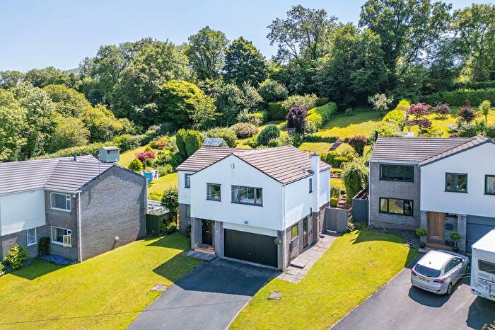 5 Bedroom Detached House For Sale In Crossroads, Gilwern, NP7
