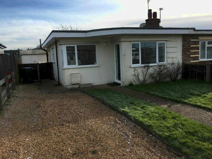 2 Bedroom Semi-Detached Bungalow To Rent In Camber Drive, Pevensey, BN24