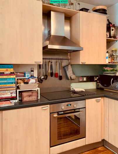 1 Bedroom Flat For Sale In Canada Wharf, Rotherhithe Street, London, SE16