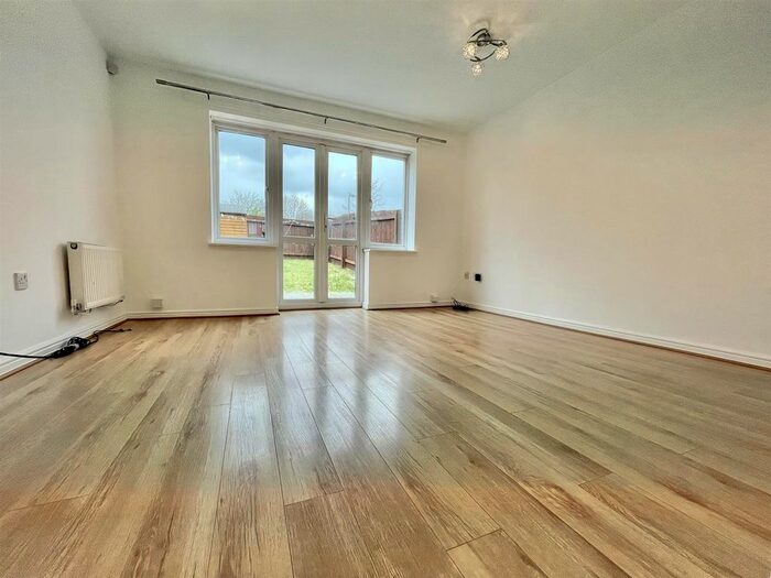 2 Bedroom End Of Terrace House To Rent In Bleadale Close, Wilmslow, SK9