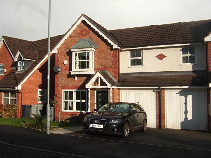 3 Bedroom Semi-Detached House To Rent In Lower Meadow Drive, Congleton, CW12