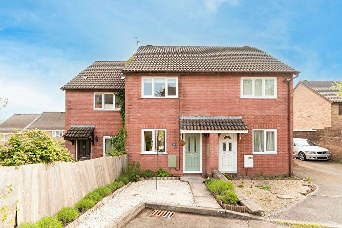 2 Bedroom Terraced House For Sale In Mill Heath, Bettws, NP20