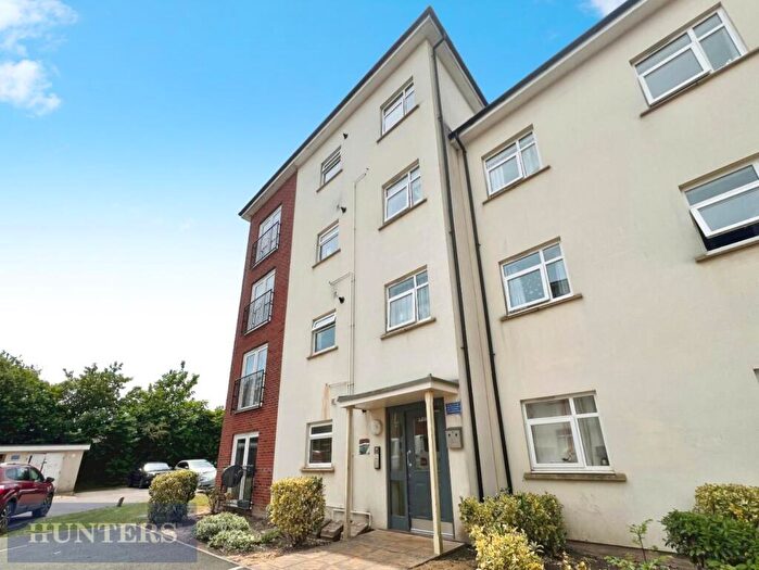 2 Bedroom Flat For Sale In Thursby Walk, Exeter, EX4