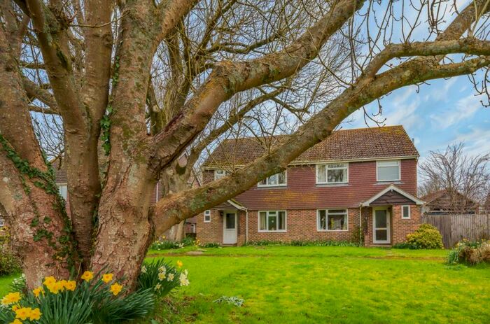 3 Bedroom Semi-Detached House For Sale In Riverside Green, Kings Somborne, Stockbridge, Hampshire, SO20