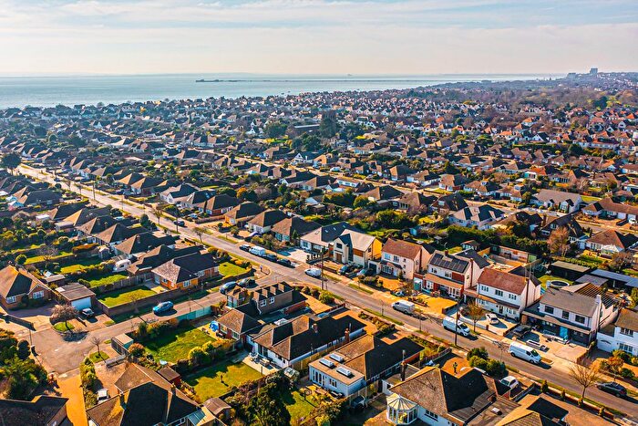 5 Bedroom Detached House For Sale In Marcus Avenue, Southend-On-Sea, SS1