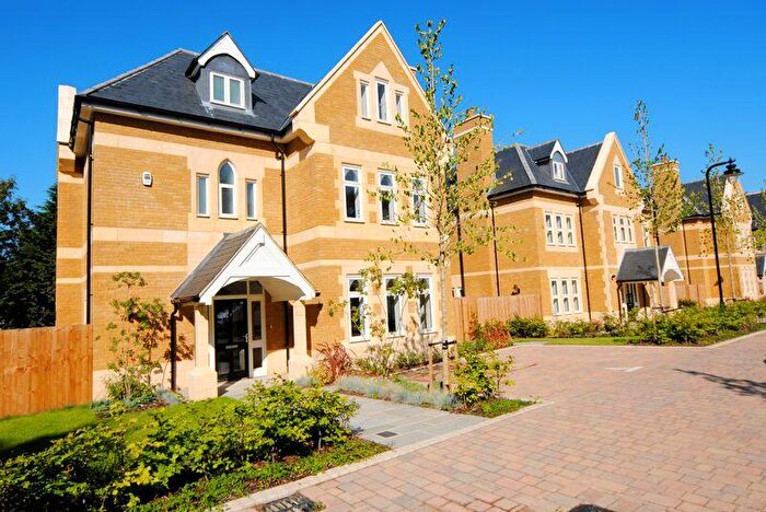 5 Bedroom Detached House To Rent In Havanna Drive, London, NW11