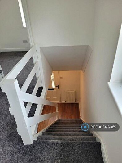 3 Bedroom Semi-Detached House To Rent In Collingham Gardens, Derby, DE22