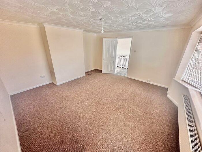 3 Bedroom Bungalow For Sale In Forest Road, Sandown, PO36