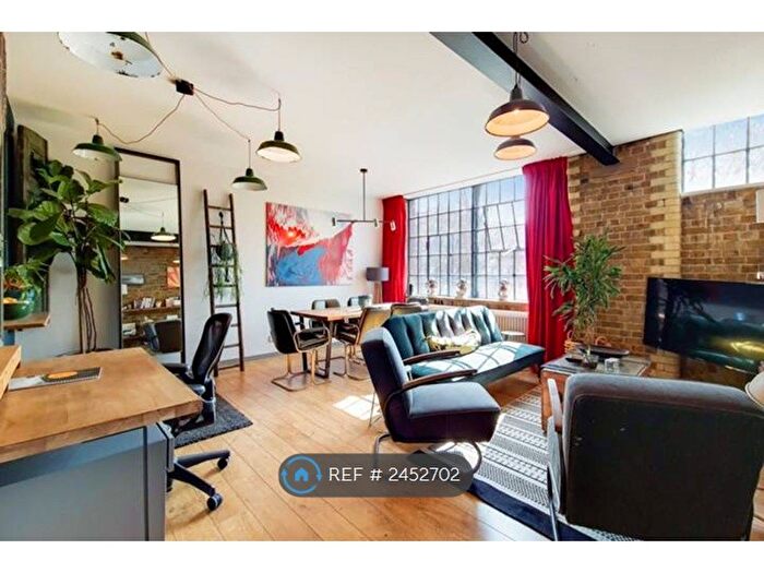 1 Bedroom Flat To Rent In Tanners Yard, London, SE1
