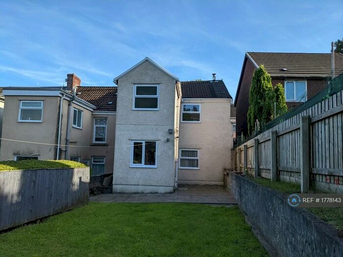 3 Bedroom Terraced House To Rent In Cwmbath Road, Morriston, Swansea, SA6