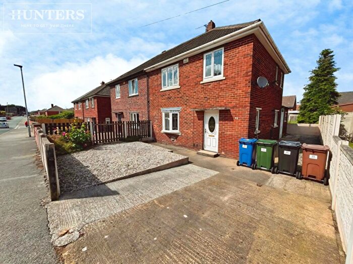 3 Bedroom Semi Detached House For Sale In Highfield Avenue, Barnsley, S71