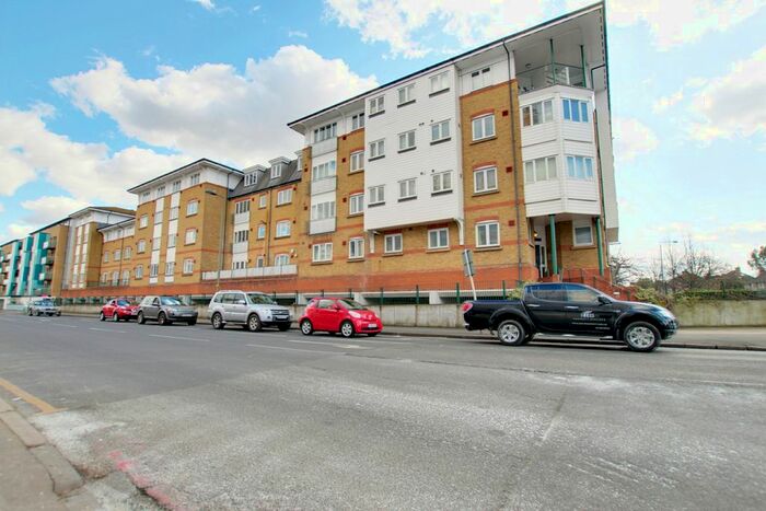 1 Bedroom Flat To Rent In Homesdale Road, Bromley, BR2