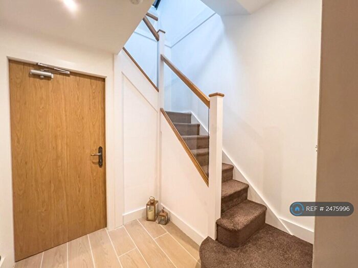 1 Bedroom Flat To Rent In Legrams Mill Residence, Bradford, BD7