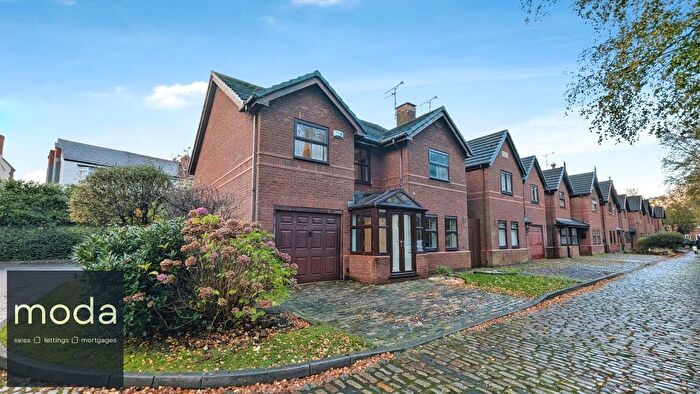 4 Bedroom Detached House For Sale In Birch Tree Court, Liverpool, L12