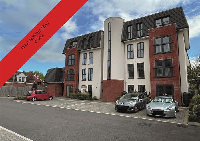 2 Bedroom Flat To Rent In Victoria Street, Burnham-On-Sea, TA8