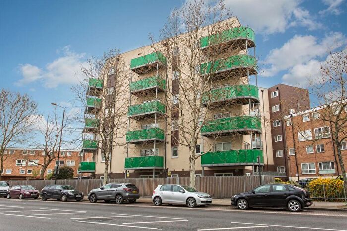 Studio To Rent In Flanaghan Apartments, Mile End, E3