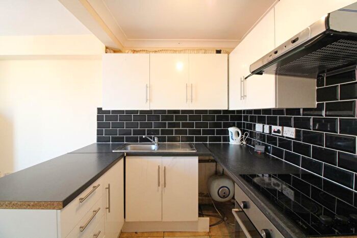 2 Bedroom Flat To Rent In Clovelly Road, Clovelly Road, Southampton, SO14