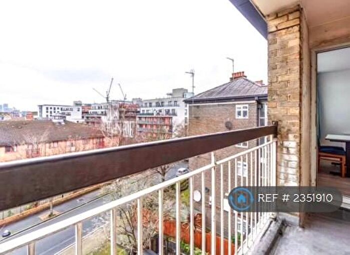 2 Bedroom Flat To Rent In Calcraft House, London, E2