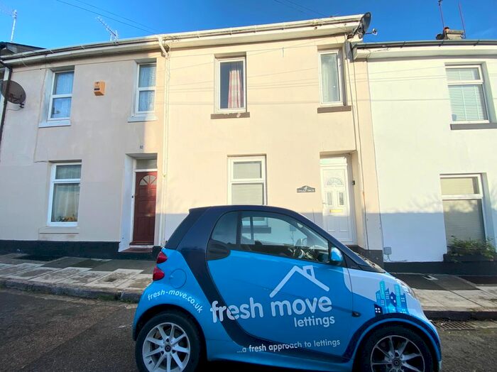 1 Bedroom Flat To Rent In Wellesley Road, Torquay, Devon, TQ1