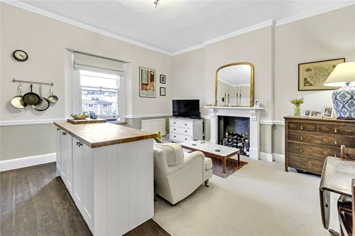 2 Bedroom Apartment For Sale In College Road, Clifton, Bristol, BS8