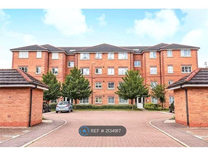 2 Bedroom Flat To Rent In Exchange Walk, Pinner, HA5