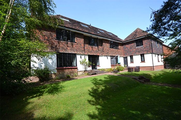 1 Bedroom Flat For Sale In Warwick Park, Tunbridge Wells, Kent, TN2