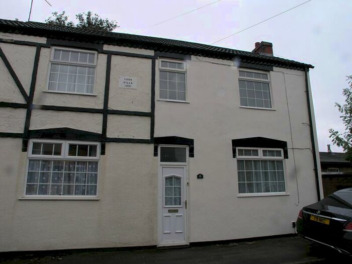 2 Bedroom Semi-Detached House To Rent In Victoria Street, Brierley Hill, DY5